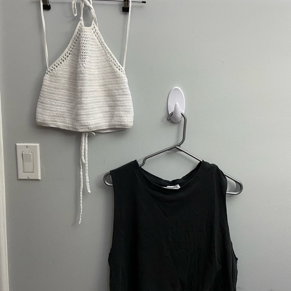 Sizes range from xs to medium. Brands: garage, forever21, urban outfitters. - Picture 3 of 14